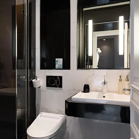 Hotel Maison Albar- Le Champs-elysées