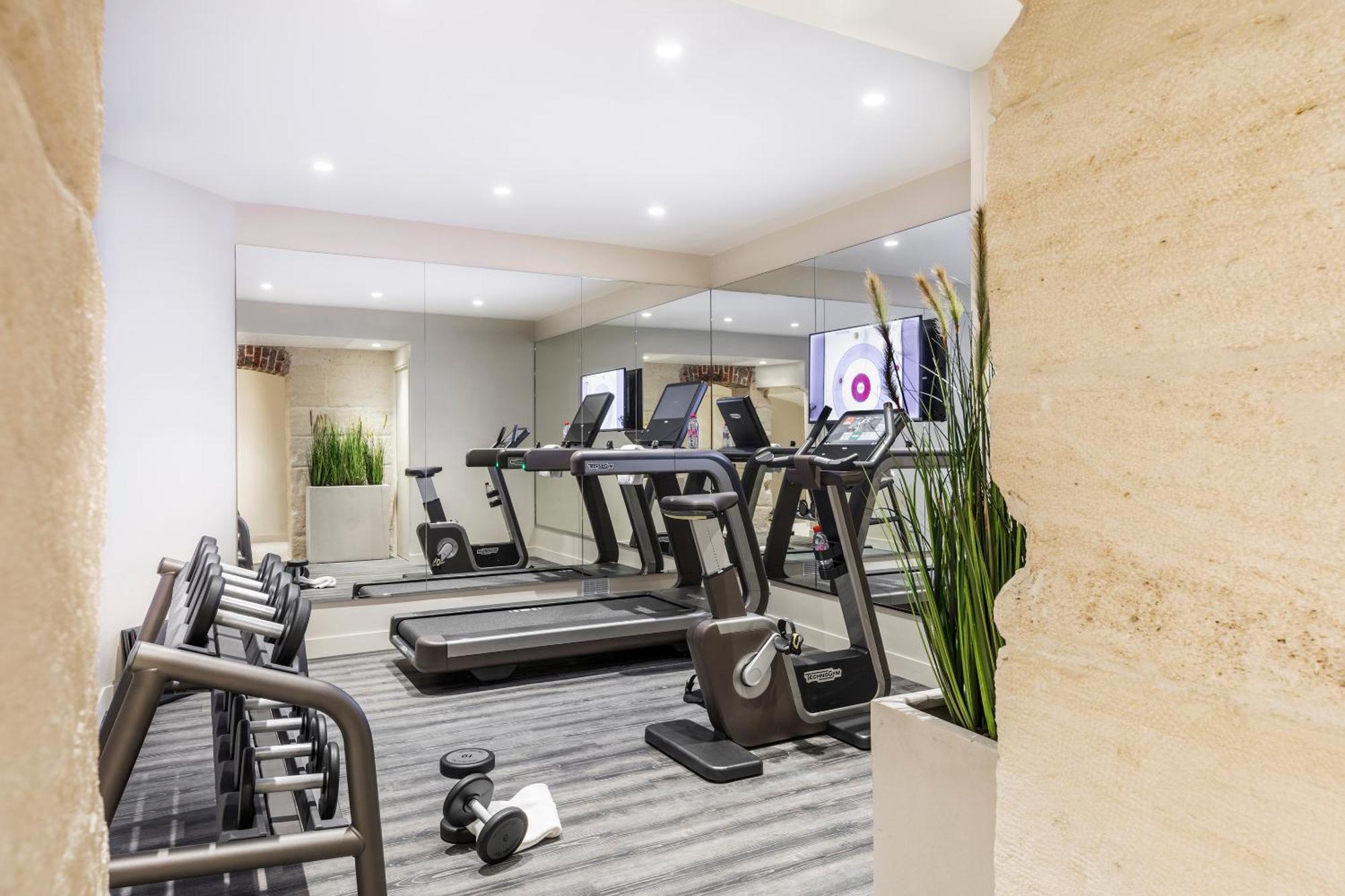 Maison Albar- Le Champs-elysees 5*